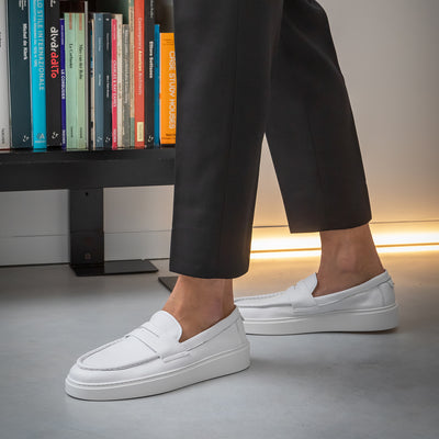 LOAFER VIBE UNLINED WHITE